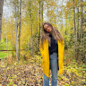 Meet your Posher, Anelycia